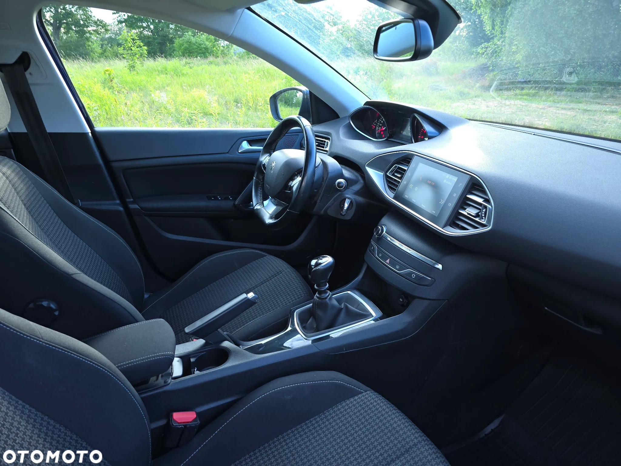 Peugeot 308 1.5 BlueHDi Allure Pack S&S - 18