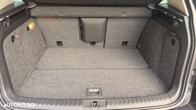 Volkswagen Tiguan 2.0 TDI 4Motion DSG Sport & Style - 25