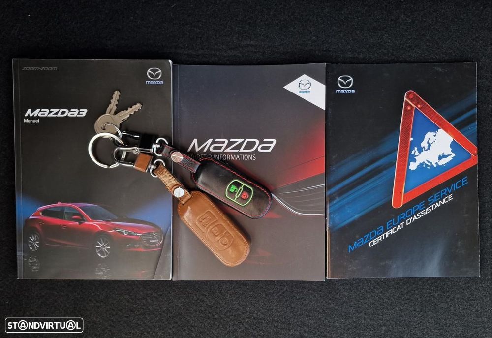 Mazda 3 Hatchback SKYACTIV-D 150 Exclusive-Line - 27