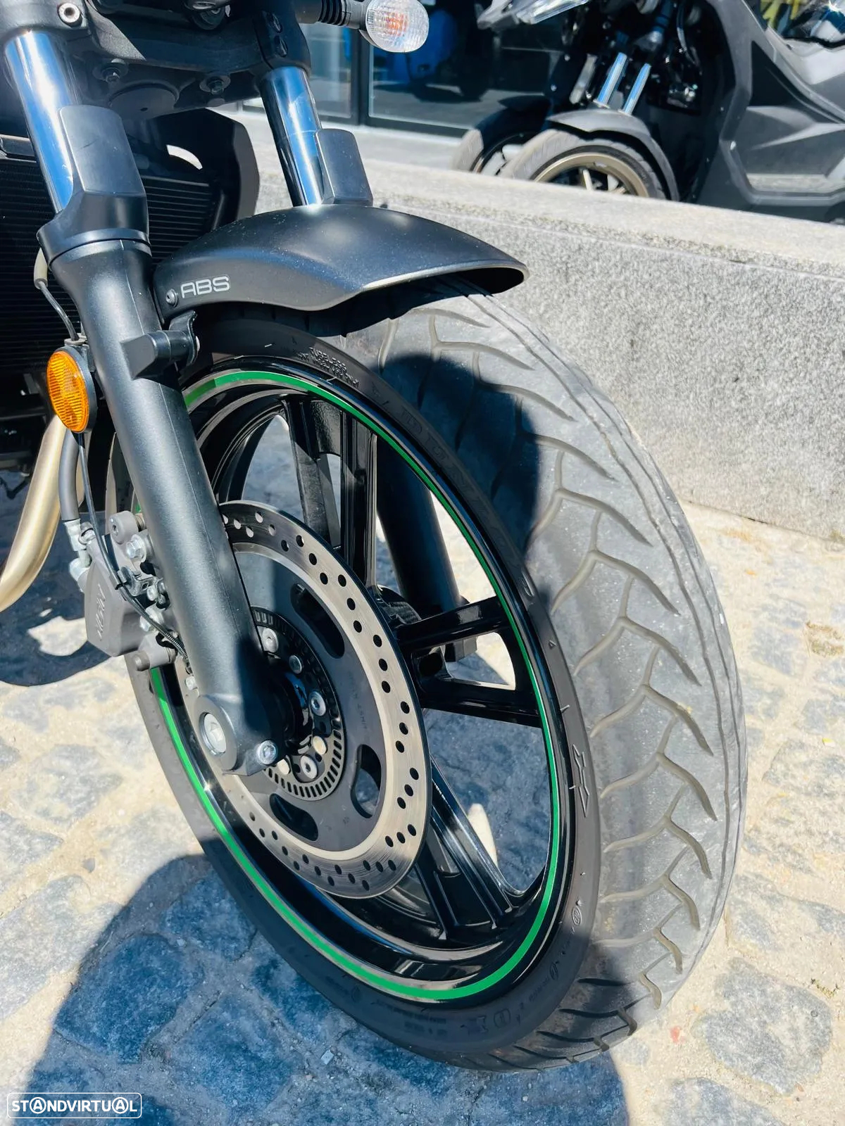 Kawasaki Vulcan S - 7