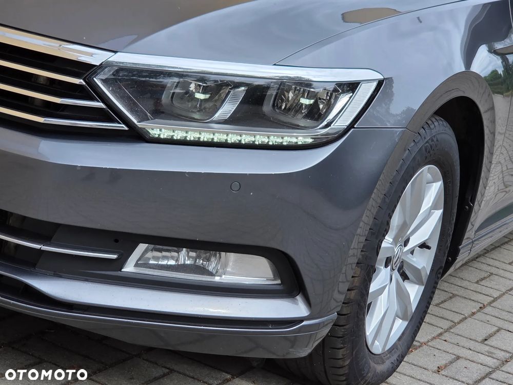 Volkswagen Passat 2.0 TDI SCR DSG Comfortline - 11