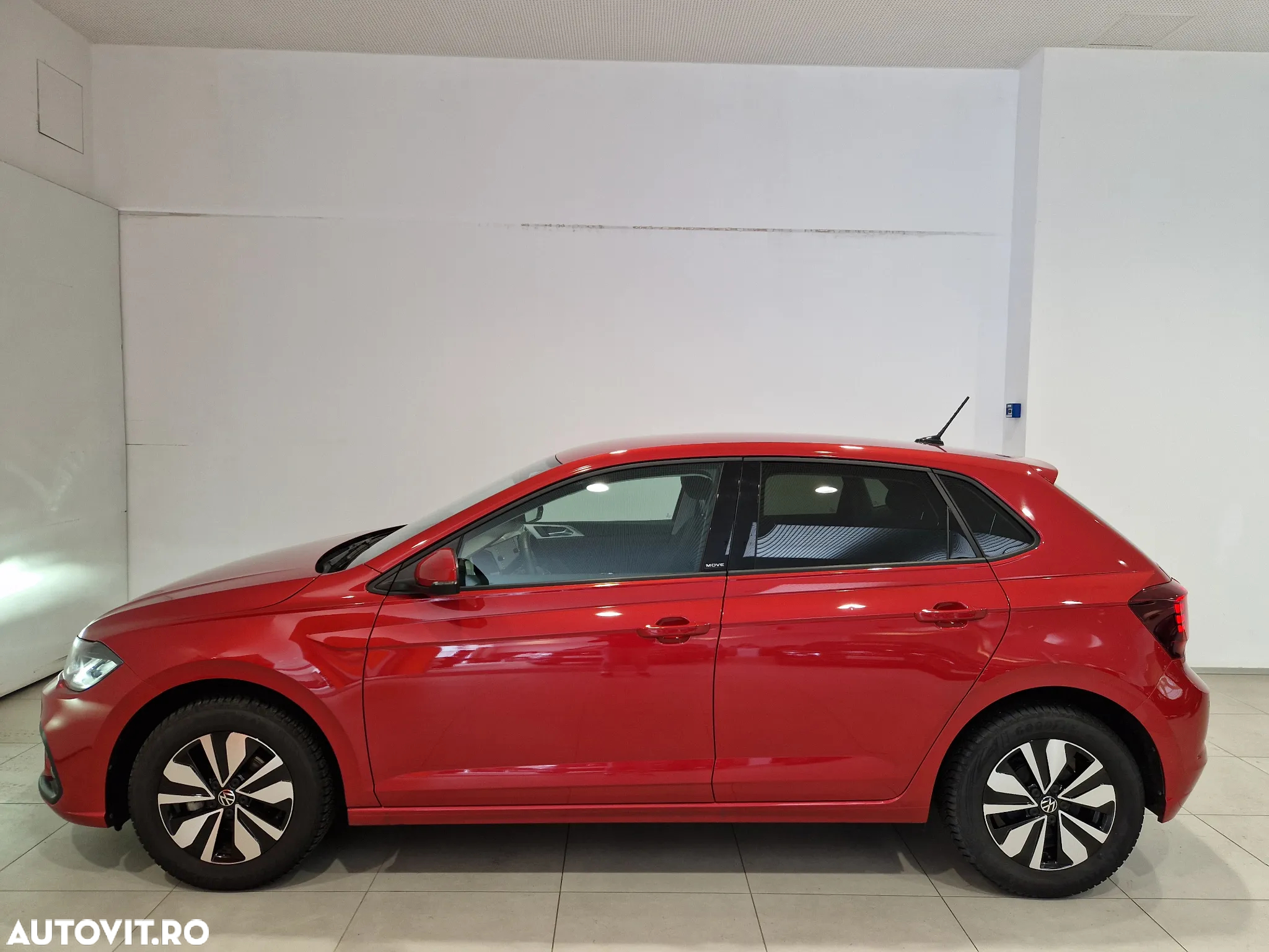 Volkswagen Polo 1.0 TSI DSG Life - 2