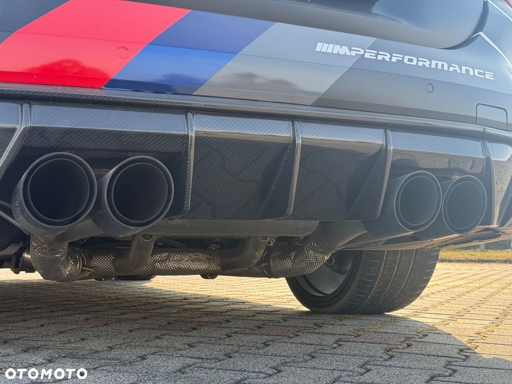 BMW M4 Competition M xDrive sport - 15