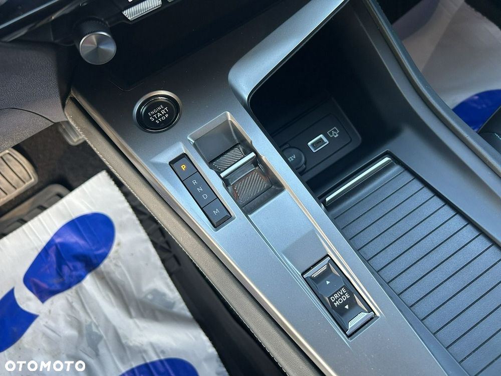 Peugeot 408 - 16