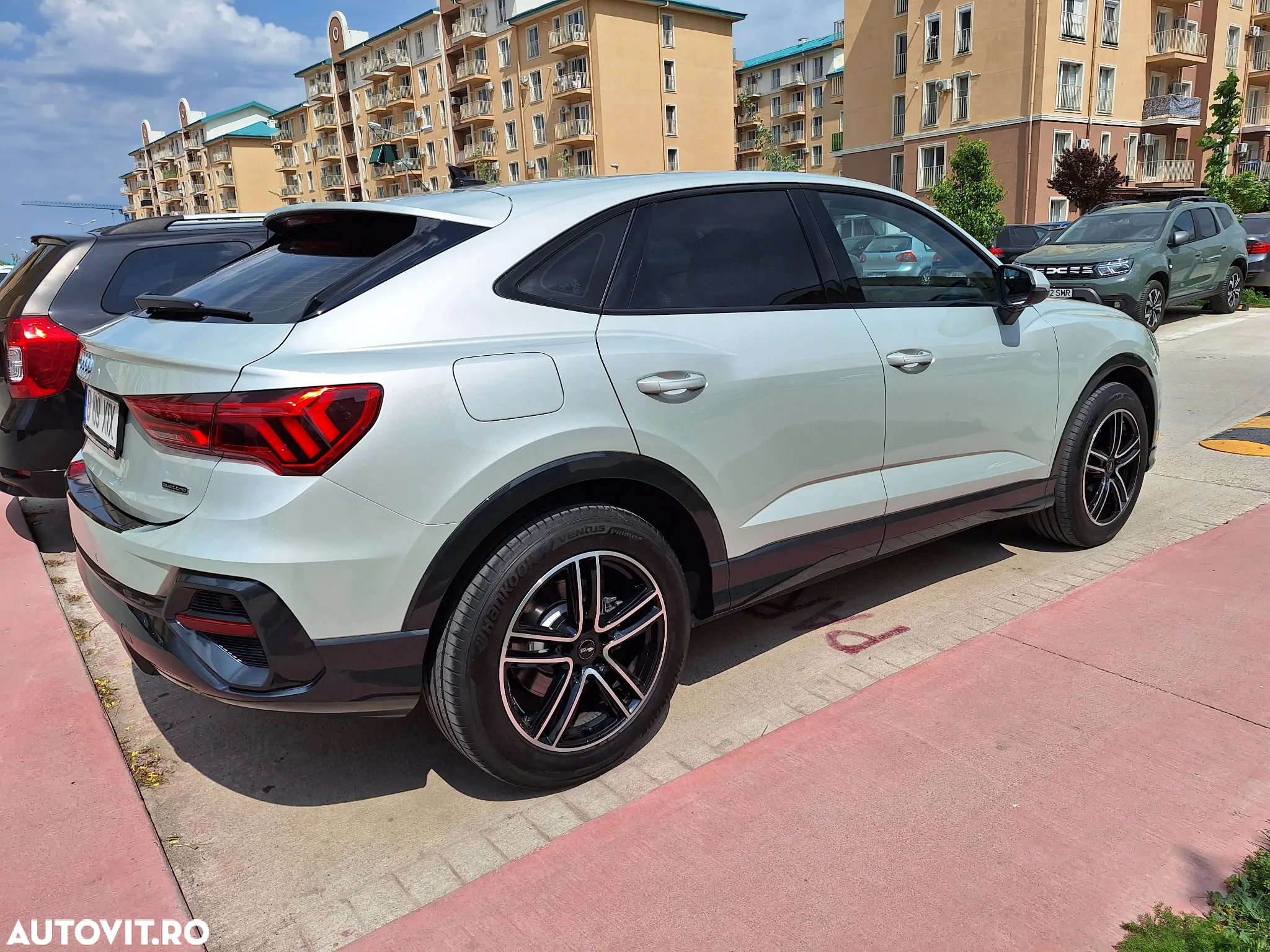 Audi Q3 Sportback 2.0 40 TFSI quattro S tronic Basic - 2