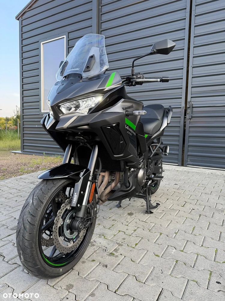 Kawasaki Versys 1000 - 9