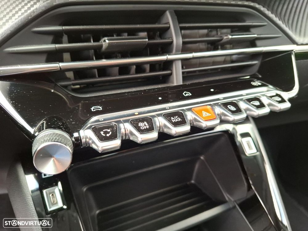 Peugeot 208 1.2 PureTech Active - 20