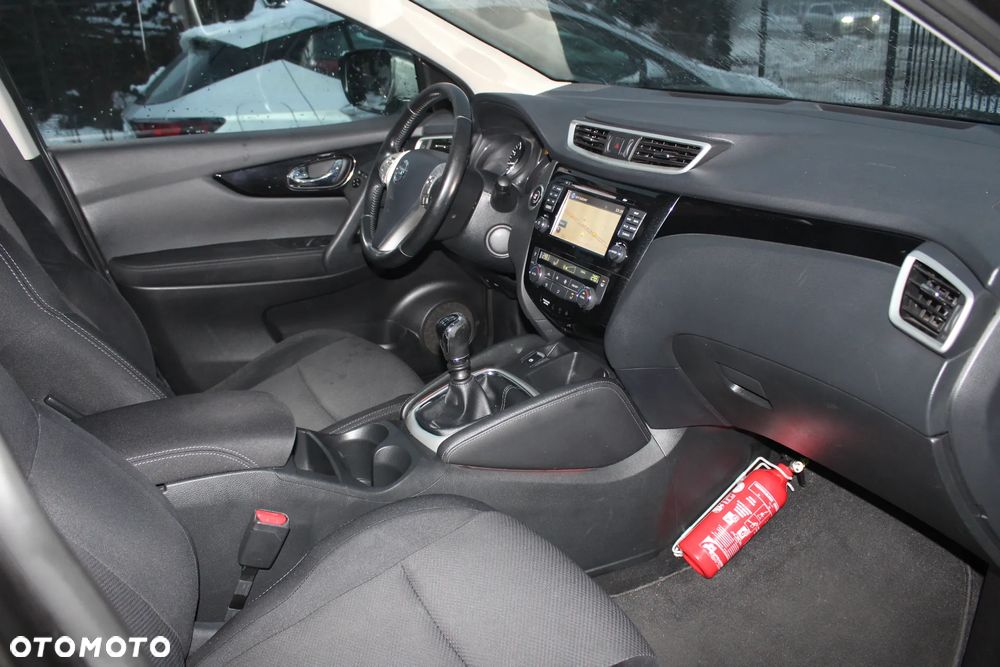 Nissan Qashqai 1.2 DIG-T TEKNA+ - 9