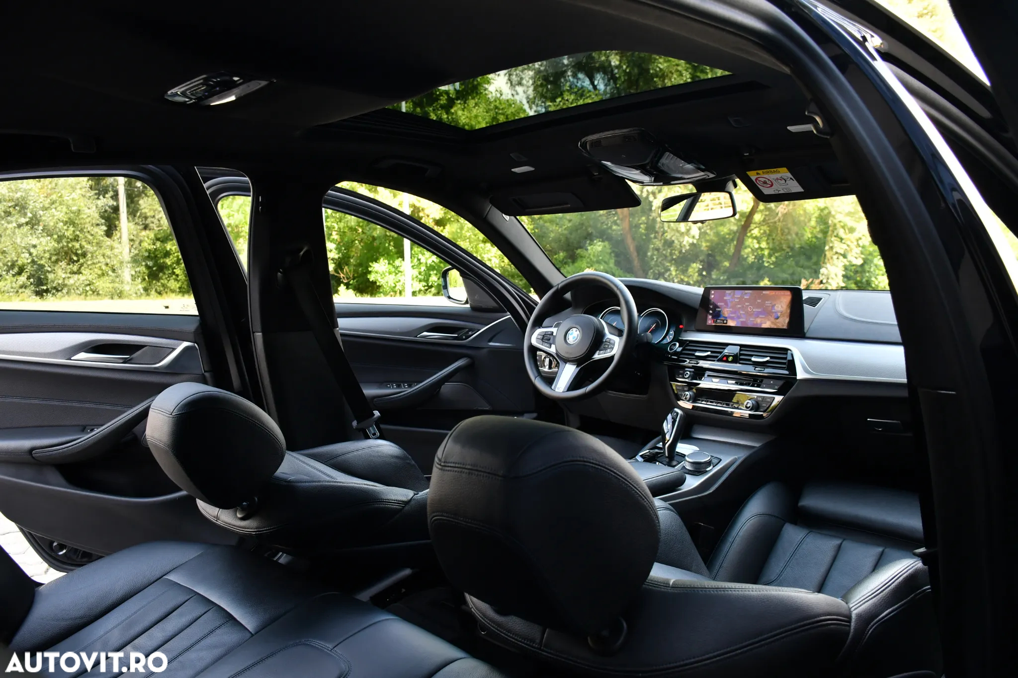 BMW Seria 5 530e iPerformance Aut. - 34