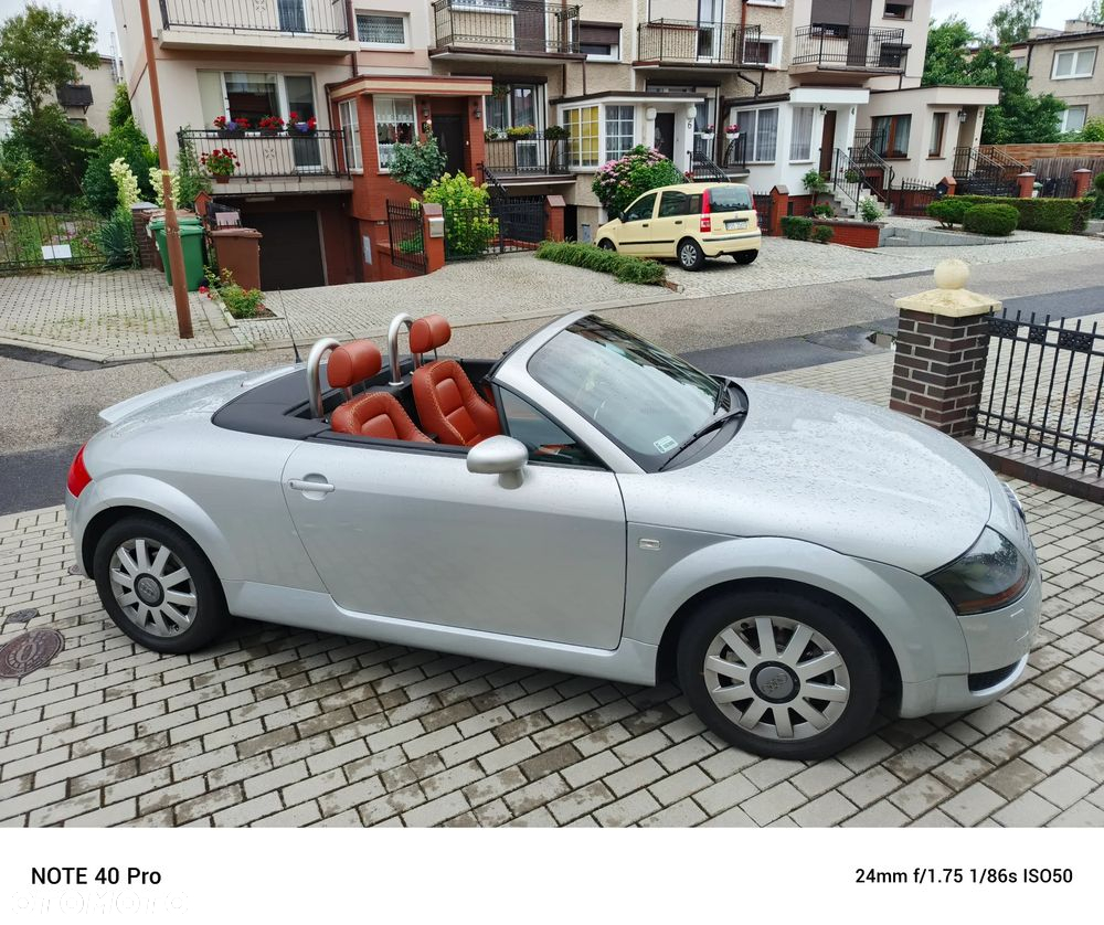 Audi TT Coupé Roadster 1.8T Quattro - 16