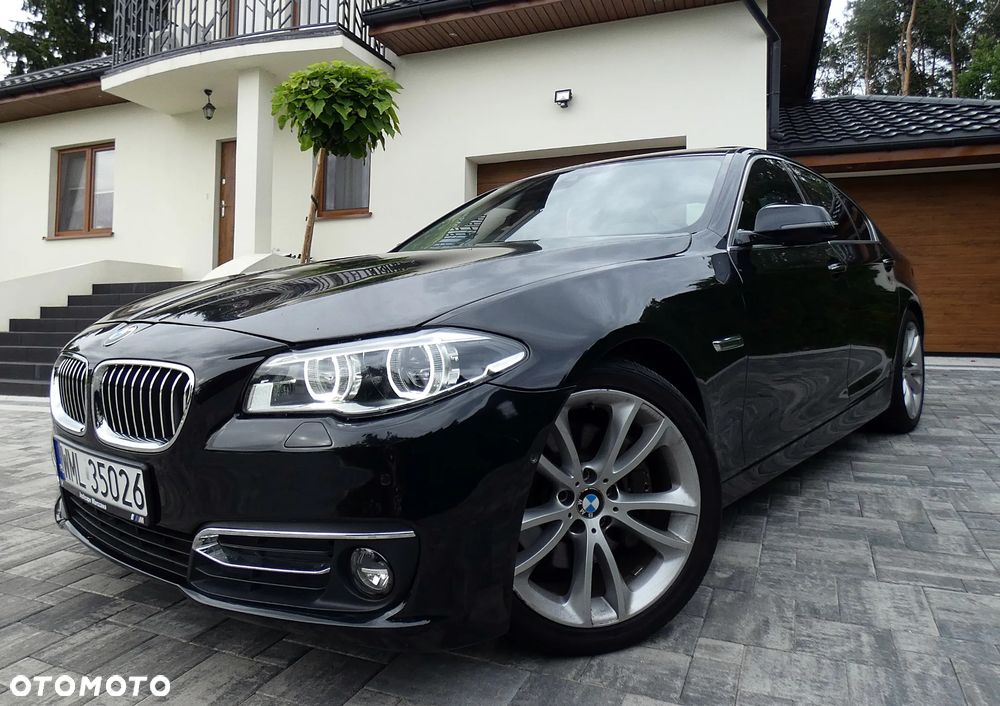 BMW Seria 5 535i xDrive Luxury Line - 37