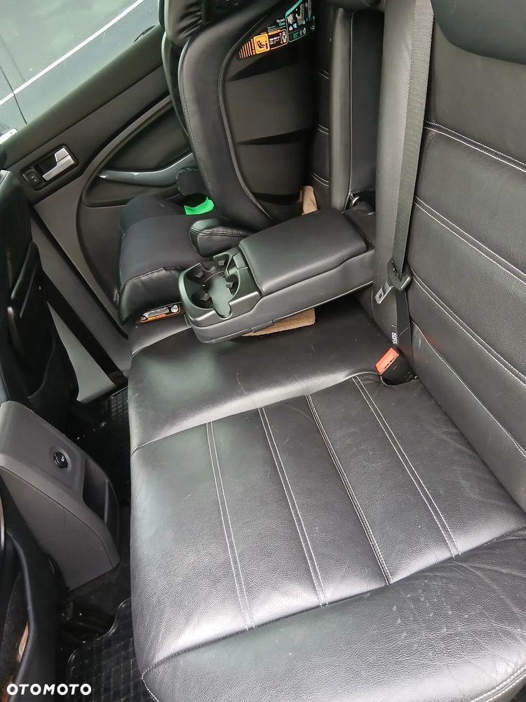 Ford Kuga 2.5 Titanium - 15