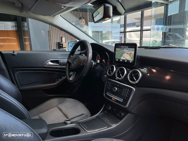 Mercedes-Benz CLA 200 - 10