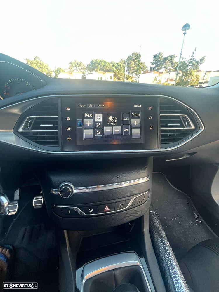 Peugeot 308 SW 1.6 BlueHDi Style - 10