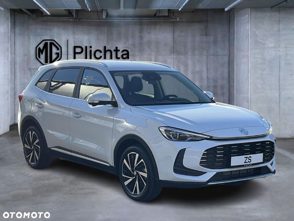 MG ZS Hybrid+ - 8