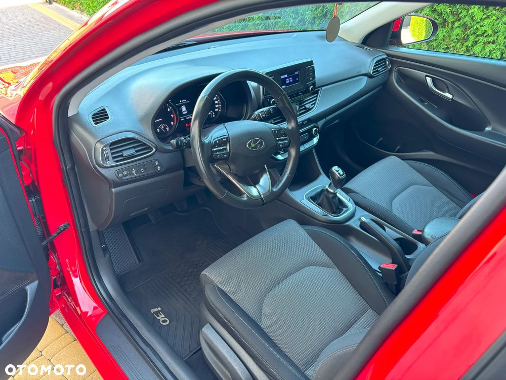 Hyundai i30 1.5 DPI Modern - 15