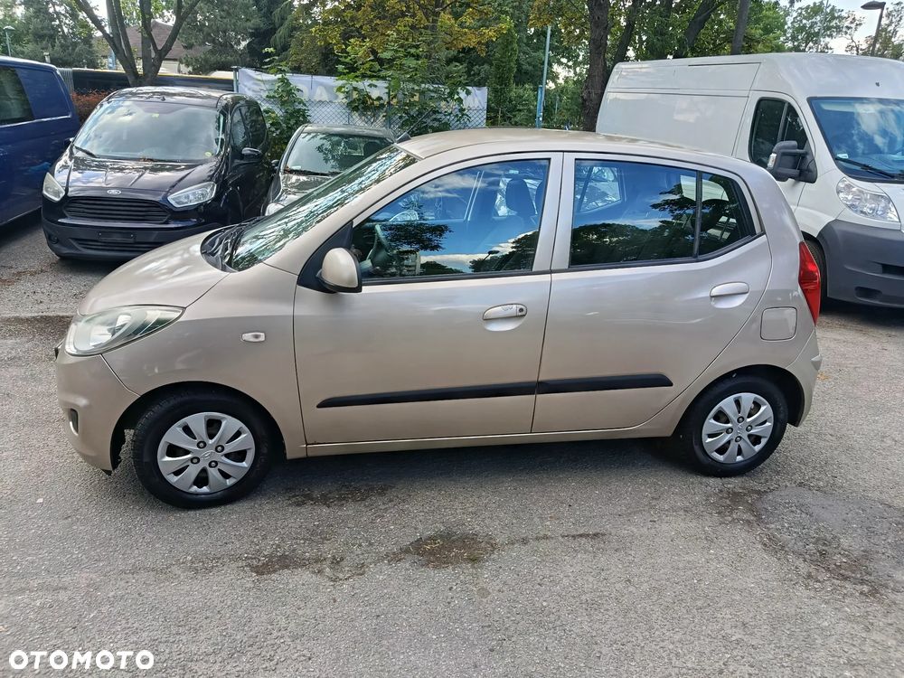 Hyundai i10 1.1 Base - 1
