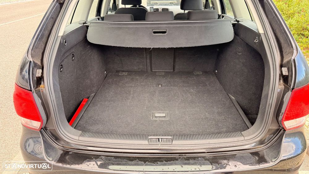 VW Golf Variant 1.6 TDi Confortline - 9