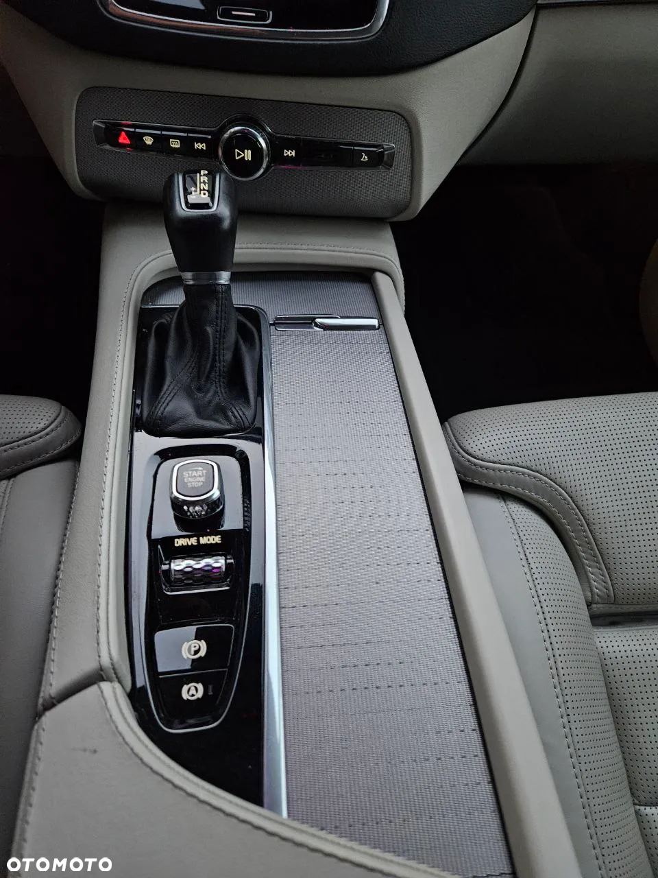 Volvo XC 90 D5 AWD Inscription - 18