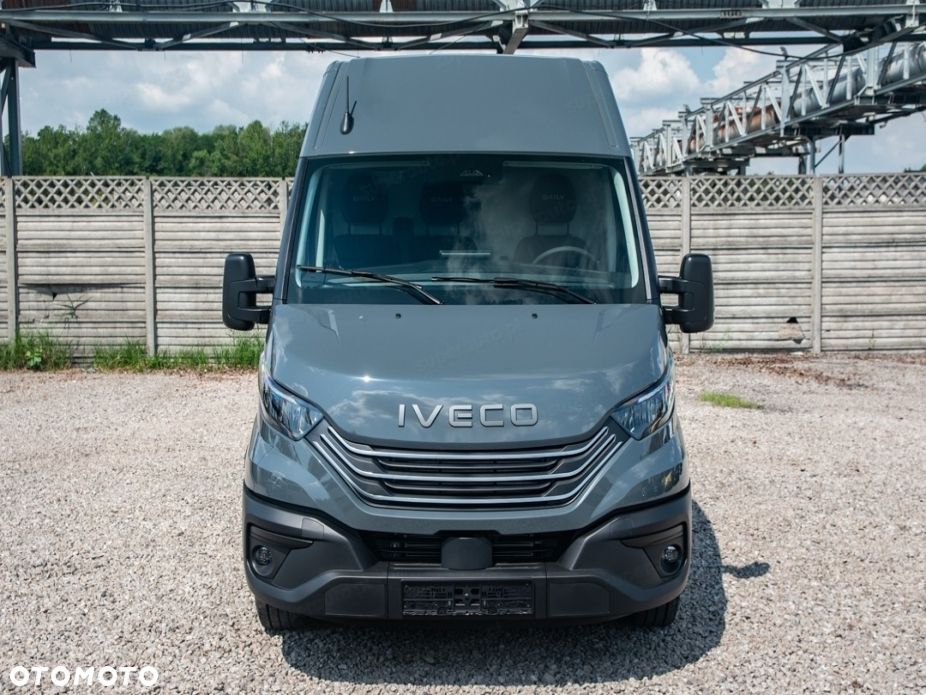 Iveco Daily 35S18 16m3 L4H2 3.0 176KM - 4