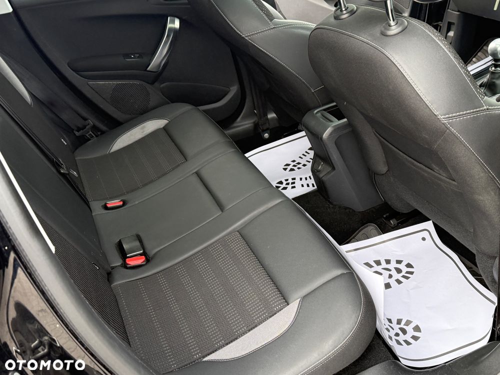 Peugeot 2008 1.5 BlueHDi Allure - 8