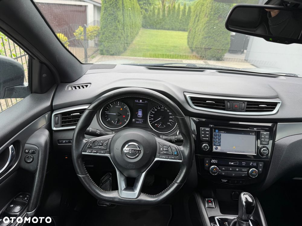 Nissan Qashqai 1.6 dCi Xtronic TEKNA+ - 11