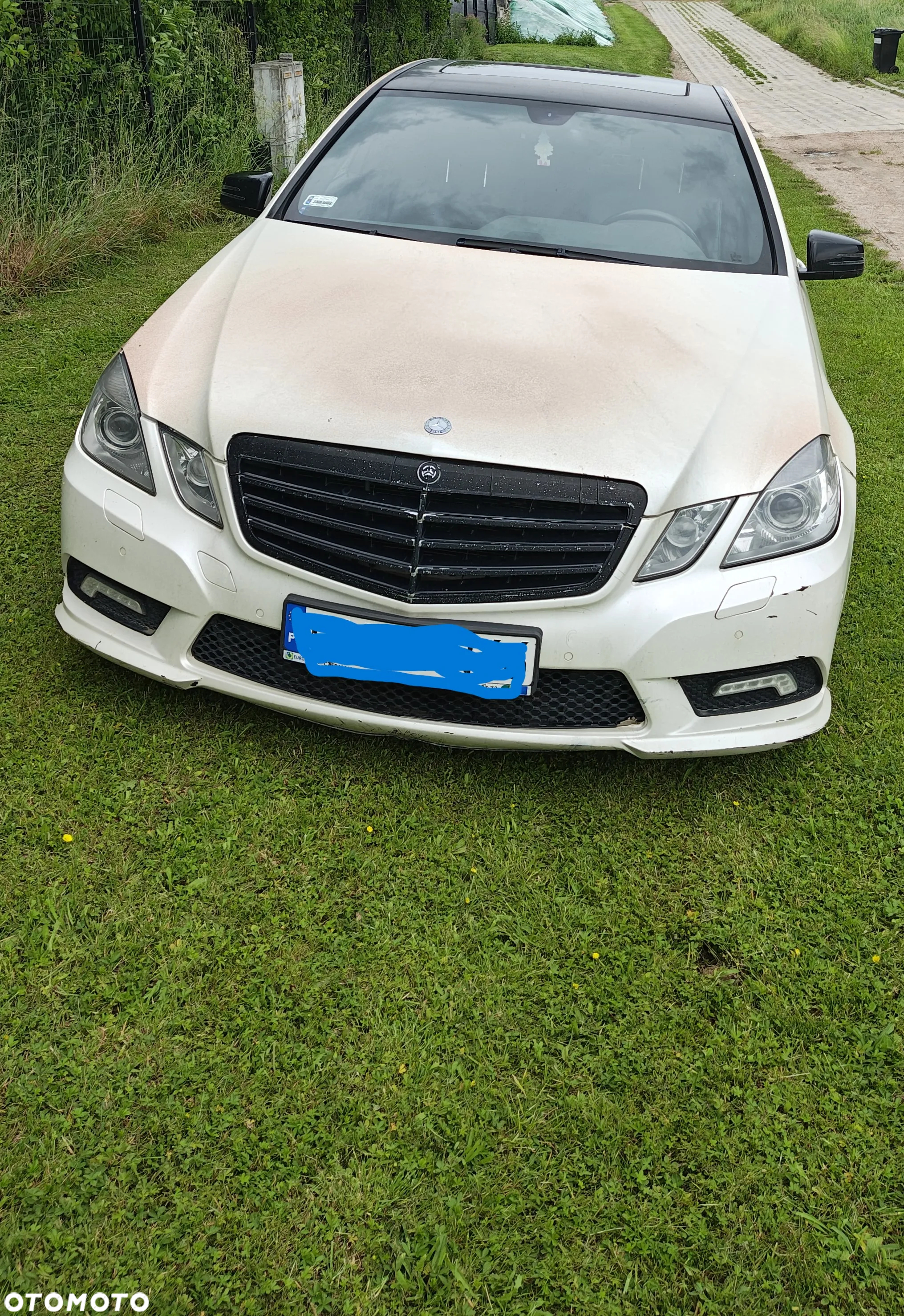 Mercedes-Benz Klasa E 350 4-Matic BlueEff Avantgarde - 4