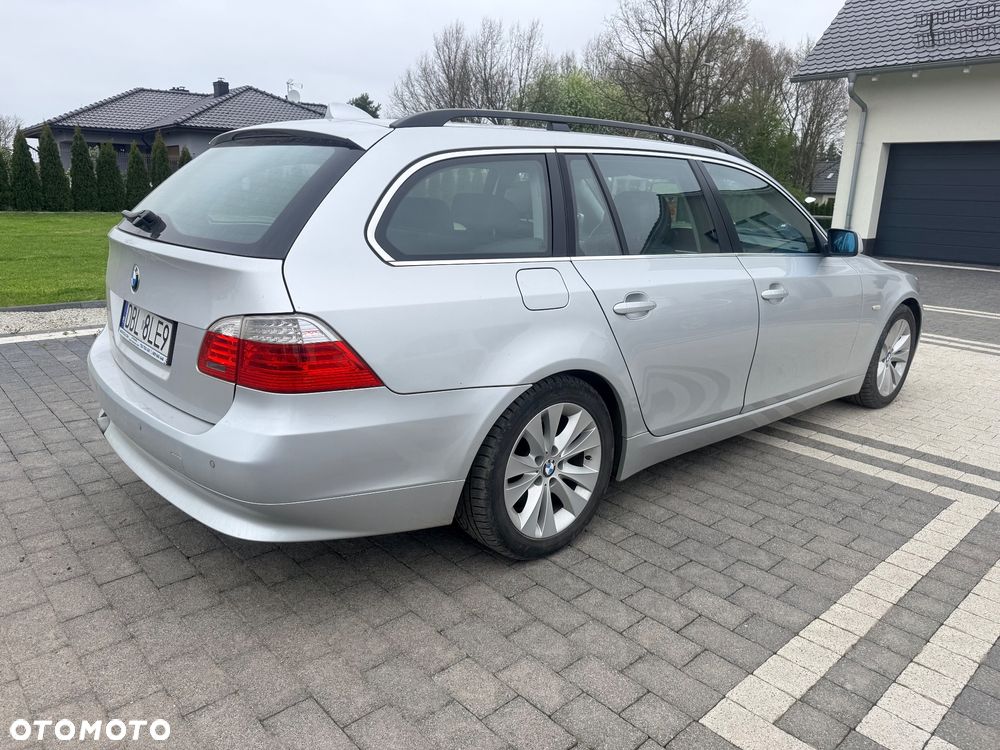 BMW Seria 5 520d - 5