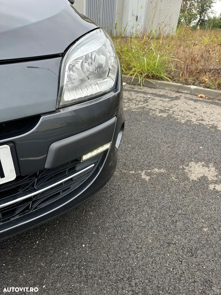 Renault Megane Sedan 1.9dCi Privilege - 7