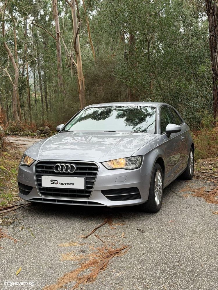 Audi A3 1.6 TDI Advance S tronic - 4