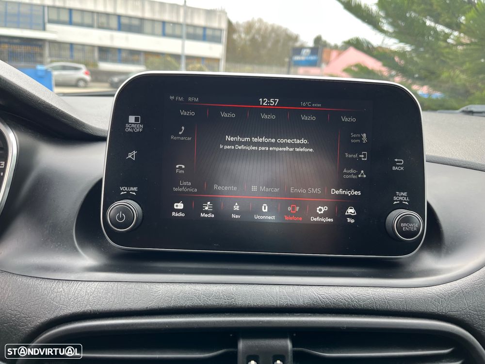 Fiat Tipo Station Wagon 1.6 M-Jet Lounge - 41