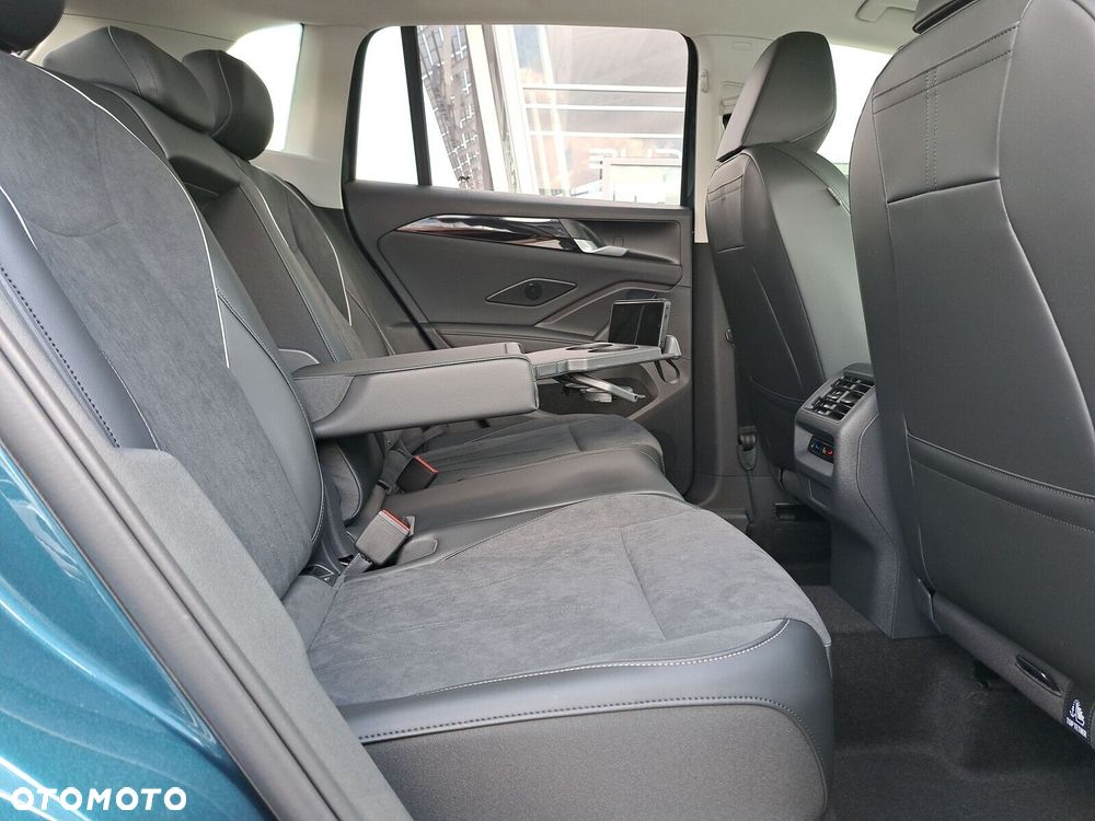 Volkswagen Tiguan - 21