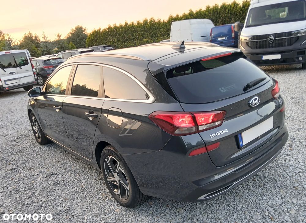 Hyundai i30 1.0 T-GDI Smart DCT - 17
