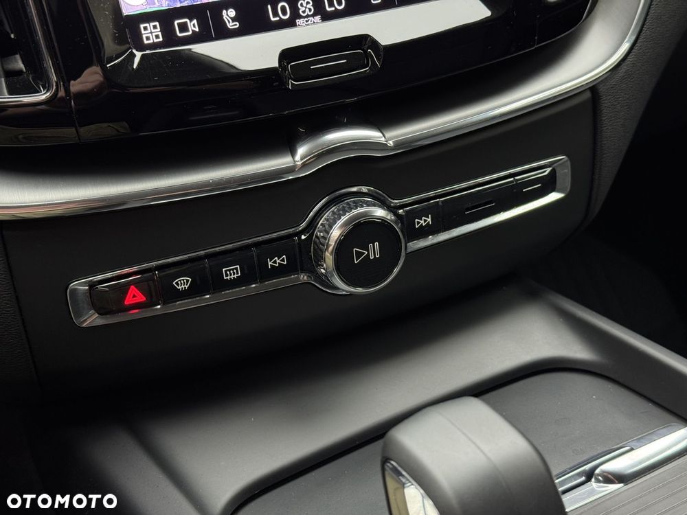 Volvo XC 60 B4 B Core - 27
