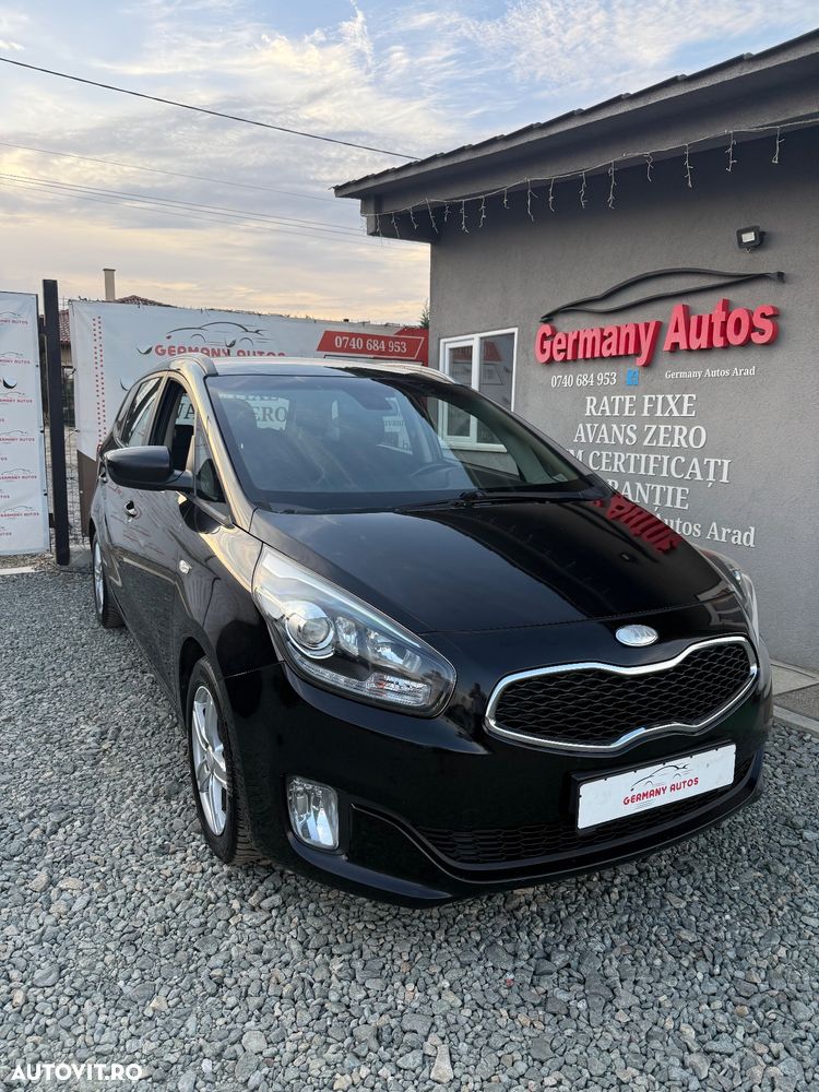 Kia Carens 1.7 CRDi 136 Dream Team Edition - 18