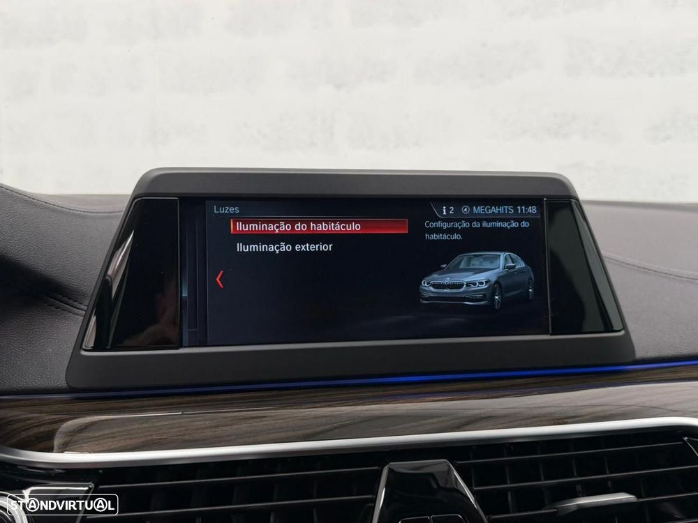 BMW 530 e iPerformance Line Luxury - 28