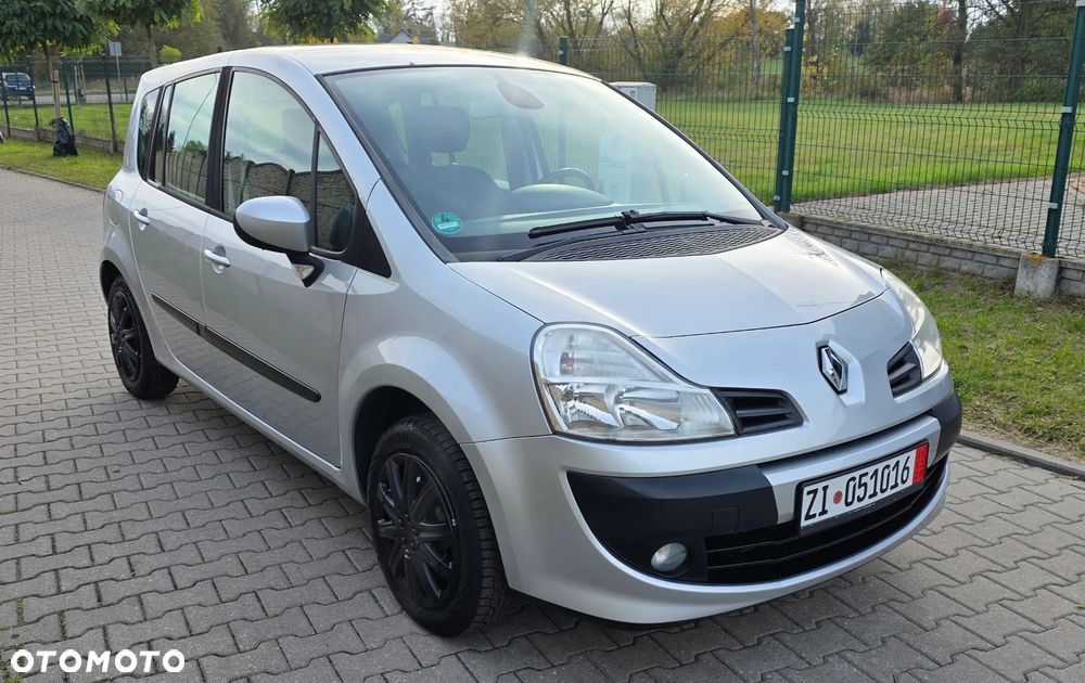 Renault Modus 2010 photo 4