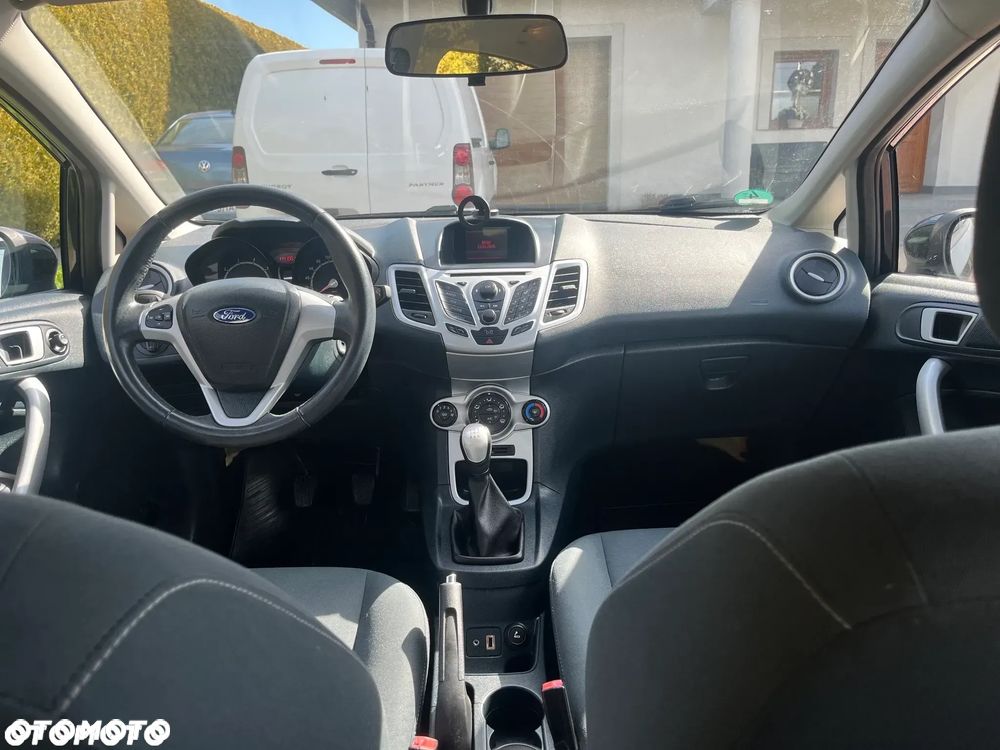Ford Fiesta 1.25 Champions Edition - 13