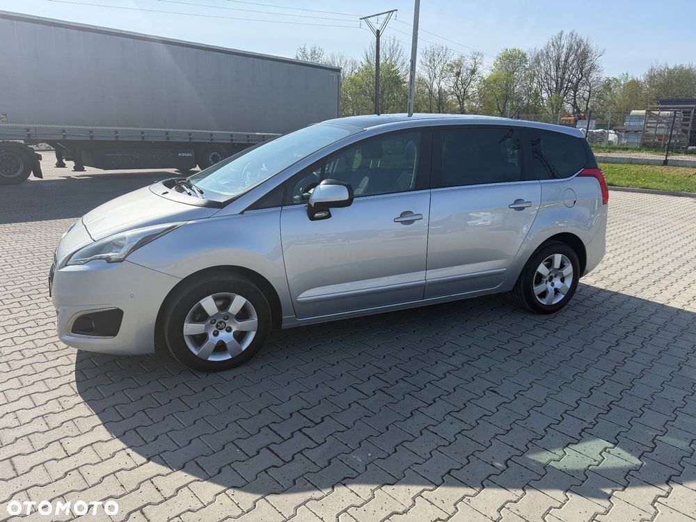 Peugeot 5008 2.0 HDi Allure 7os - 5