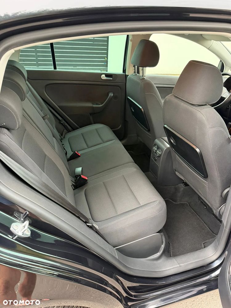 Volkswagen Golf Plus 1.6 TDI DPF Team - 11