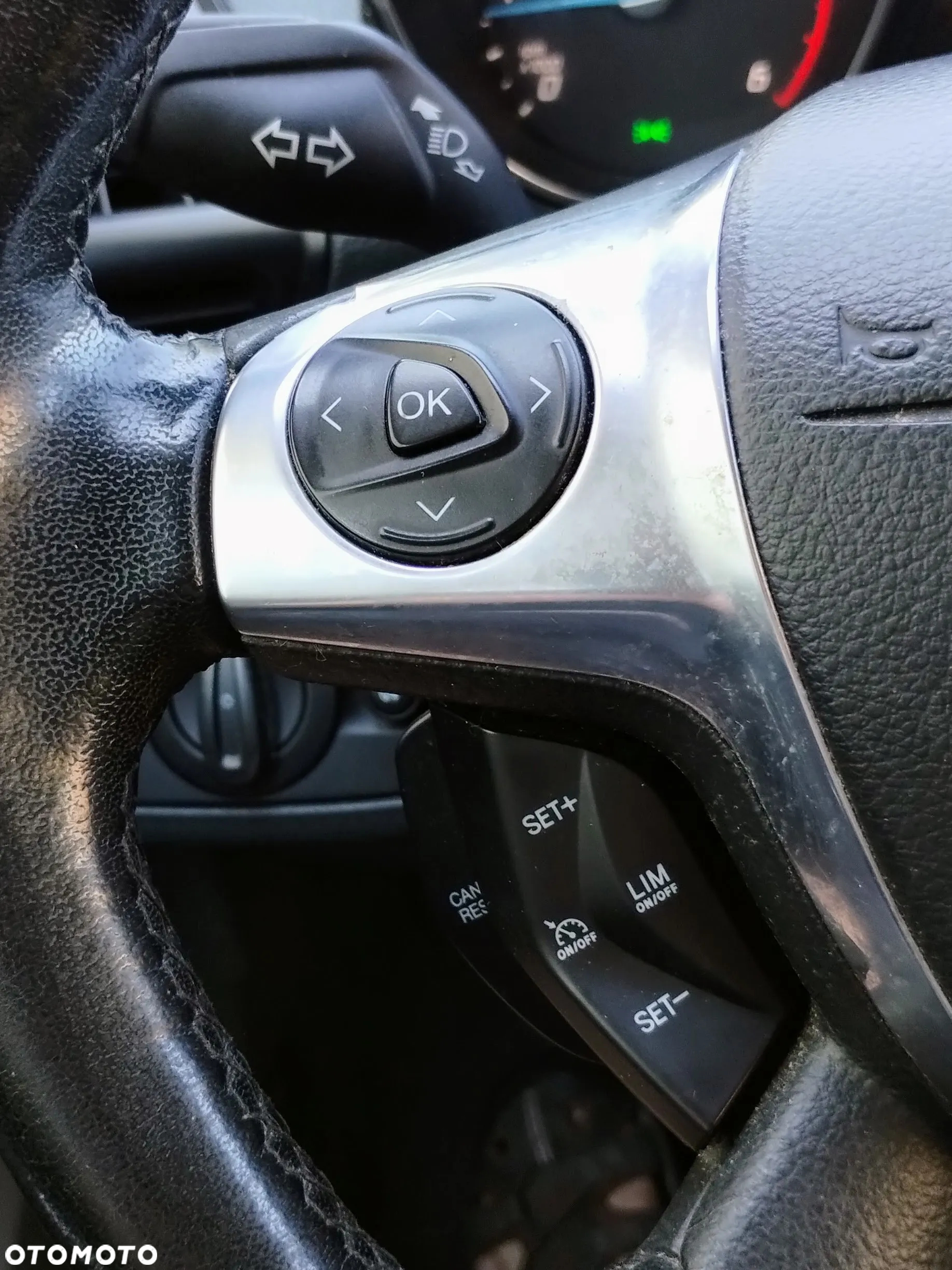 Ford Grand C-MAX - 6