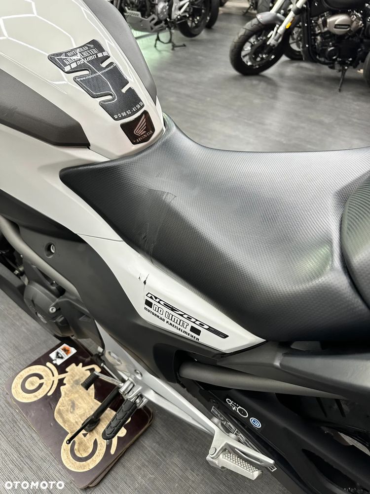 Honda NC - 18