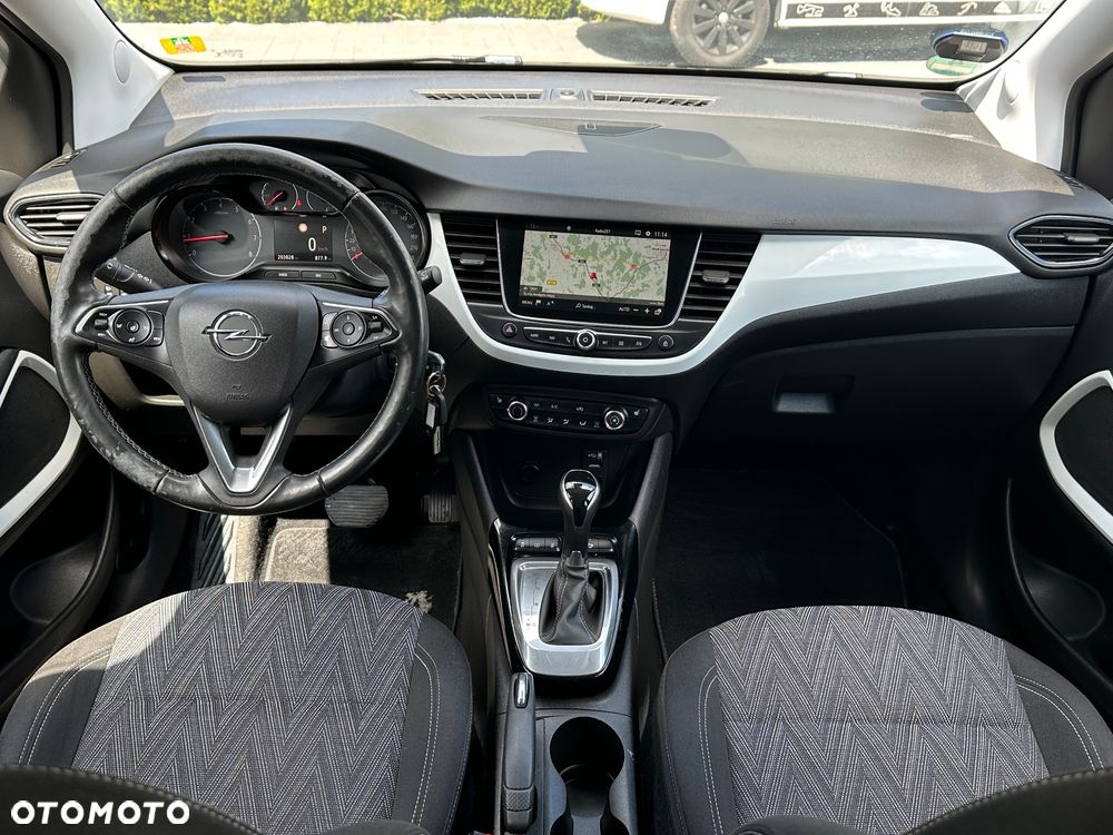Opel Crossland X - 16