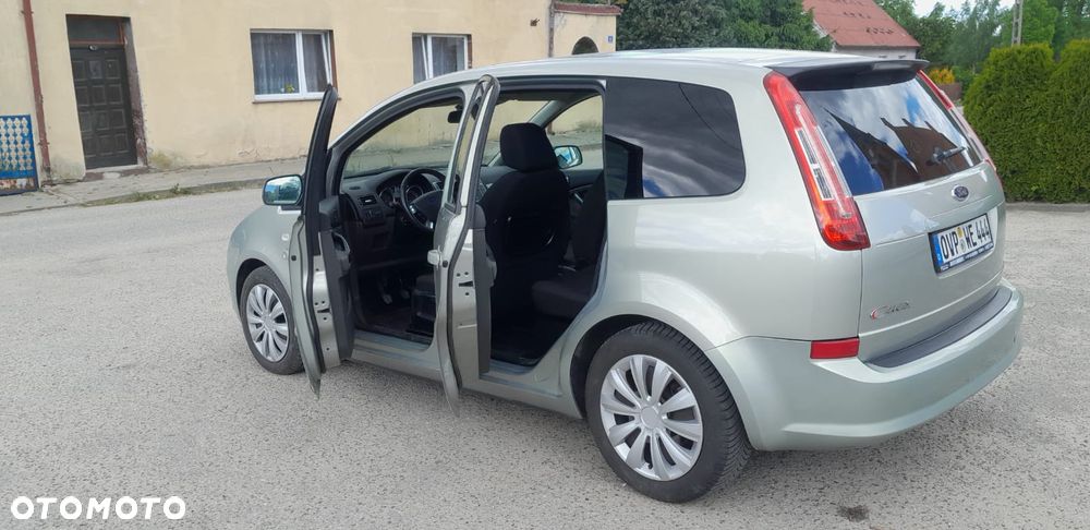 Ford C-MAX - 12