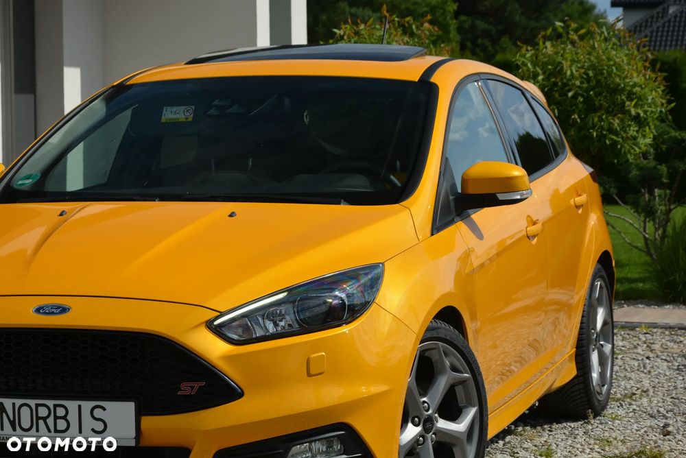 Ford Focus 2.0 TDCi ST-2 PowerShift - 16
