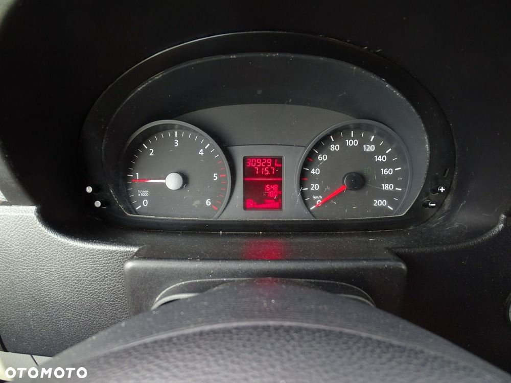 Volkswagen Crafter - 11