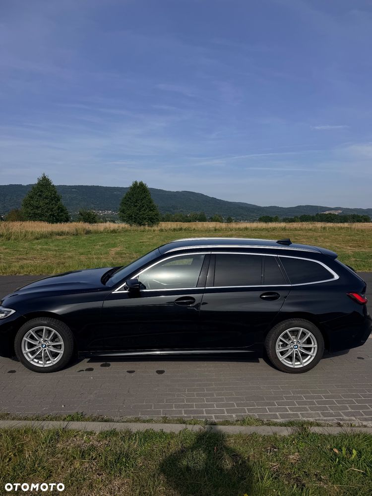 BMW Seria 3 320d xDrive M Sport Shadow sport - 3