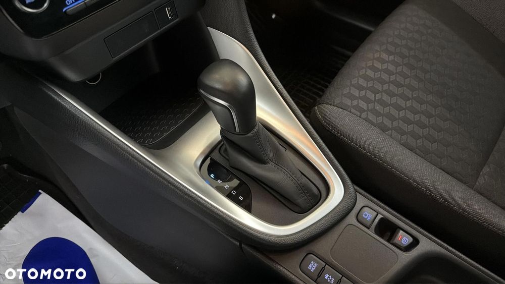 Toyota Yaris Hybrid 1.5 Comfort - 16