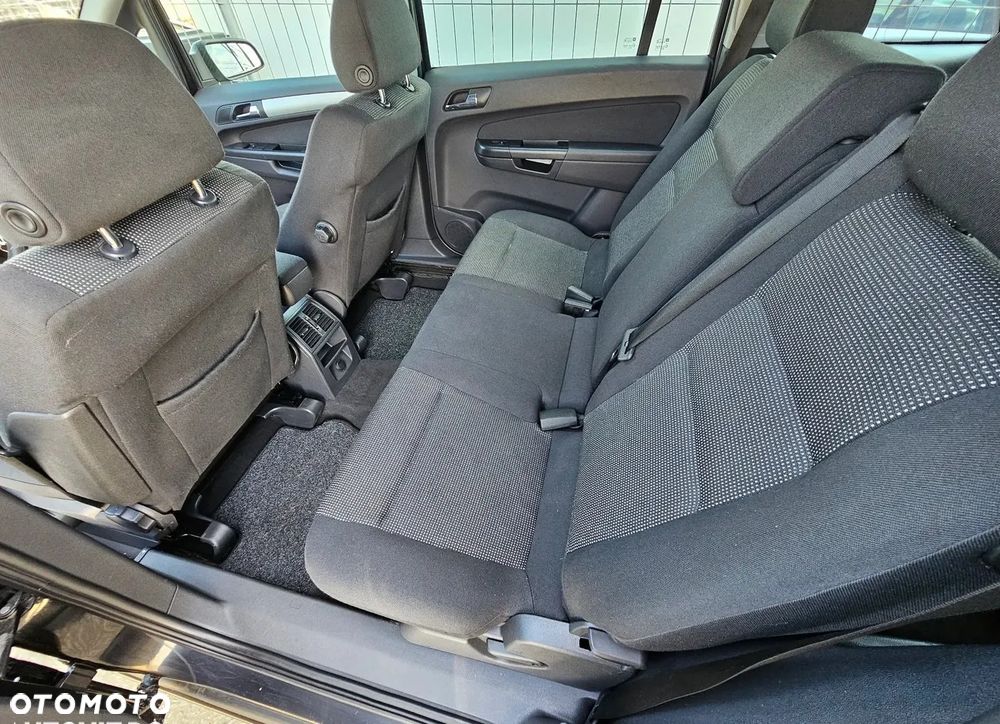 Opel Zafira 1.8 Enjoy - 4