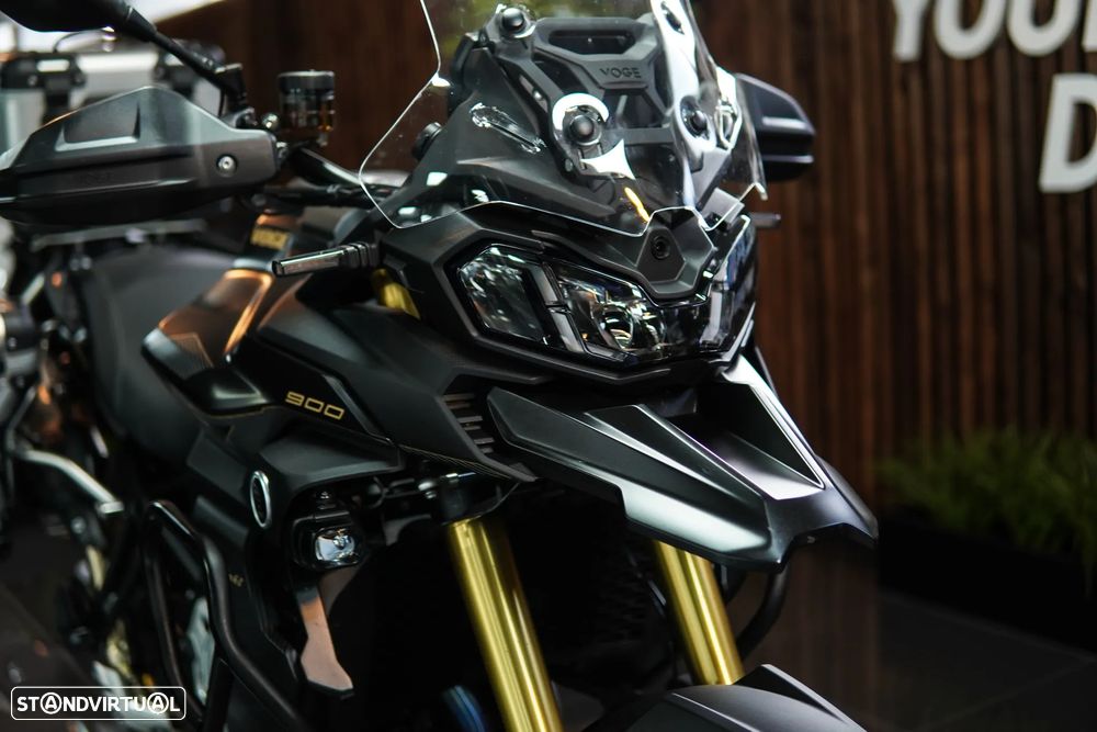 Voge 900DSX BLACK KNIGTH - 11